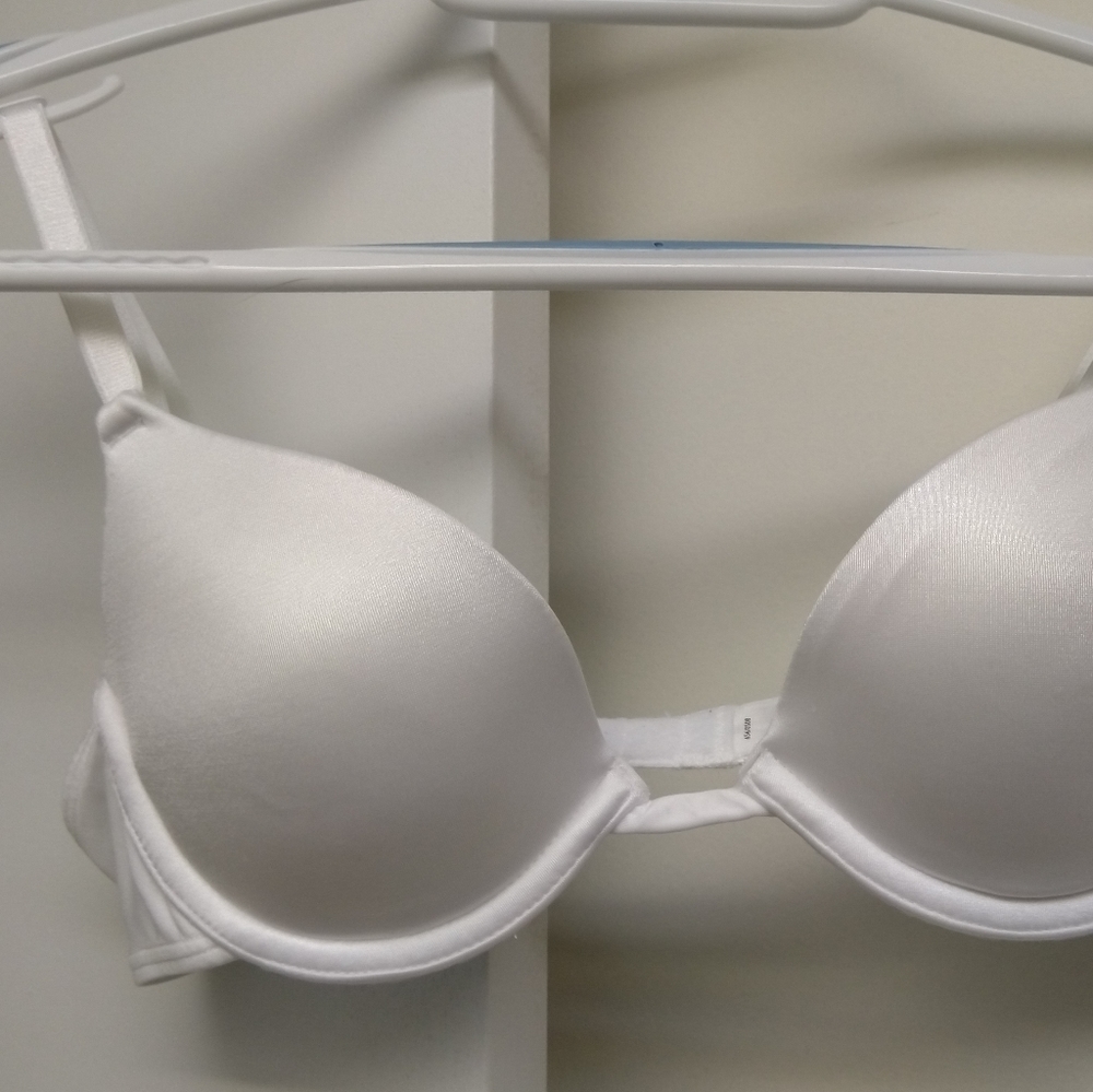 NWOT 36A push up bra